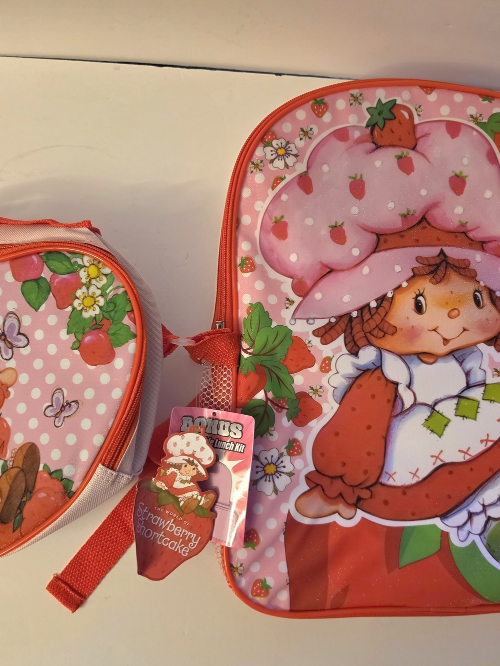 NWT - Strawberry Shortcake Print 16" Backpack W/Lunch Bag -School, Daycare, Work - Picture 2 of 9